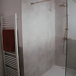 Stilvolle, Moderne Mit Balkon Und Kamin Nahe Duesseldorf&koeln *