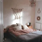 Stilvolle, Moderne Mit Balkon Und Kamin Nahe Duesseldorf&koeln Apartmán