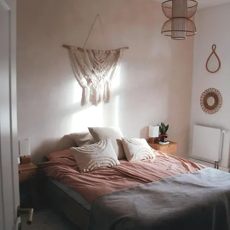 Stilvolle, Moderne Mit Balkon Und Kamin Nahe Duesseldorf&koeln Lejlighed