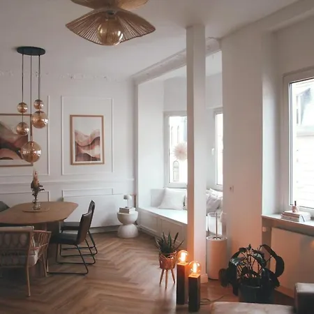 Apartment Stilvolle, Moderne Mit Balkon Und Kamin Nahe Düsseldorf&köln Wuppertal