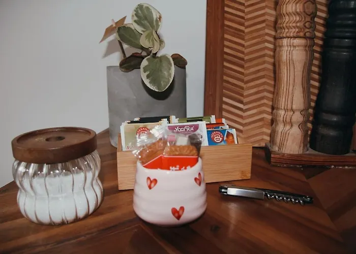 Stilvolle, Moderne Mit Balkon Und Kamin Nahe Duesseldorf&koeln Wuppertal