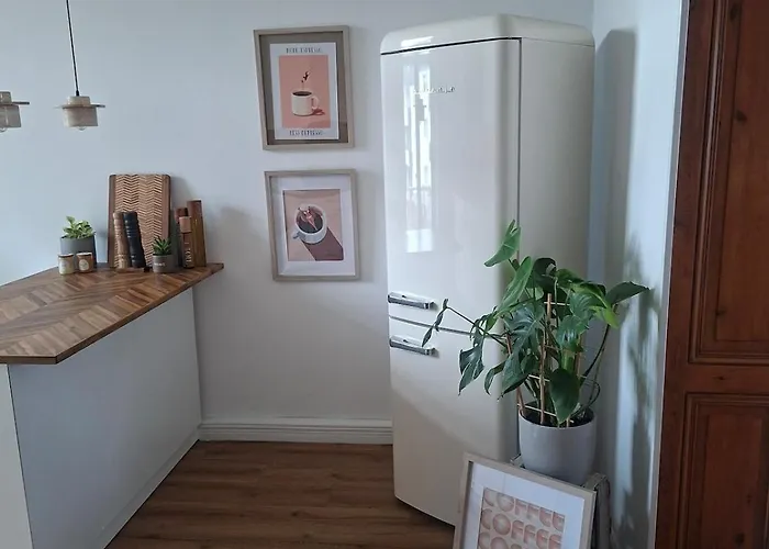 Stilvolle, Moderne Mit Balkon Und Kamin Nahe Duesseldorf&koeln Apartman *