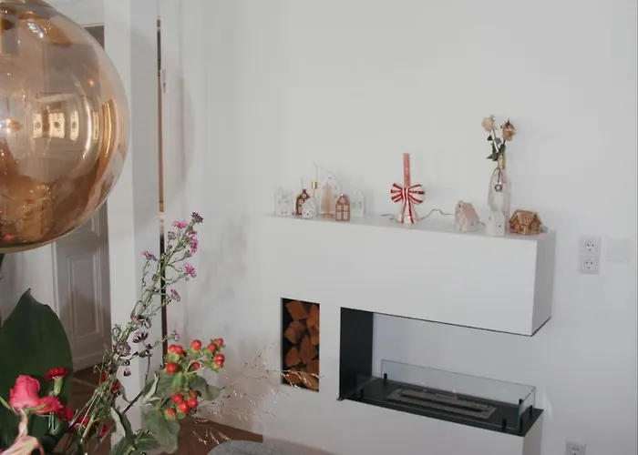 Stilvolle, Moderne Mit Balkon Und Kamin Nahe Duesseldorf&koeln Apartman *