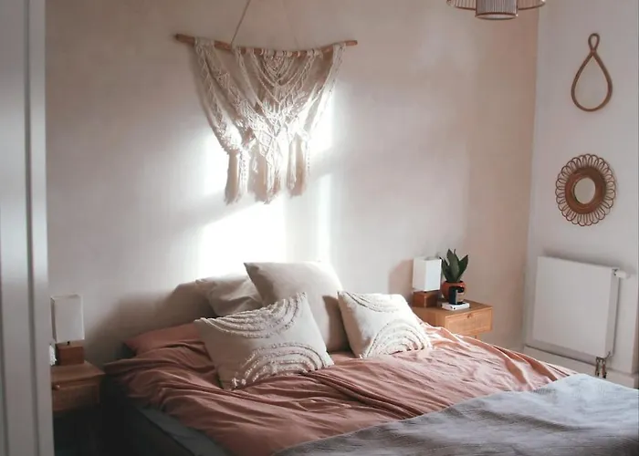 Stilvolle, Moderne Mit Balkon Und Kamin Nahe Duesseldorf&koeln Apartman